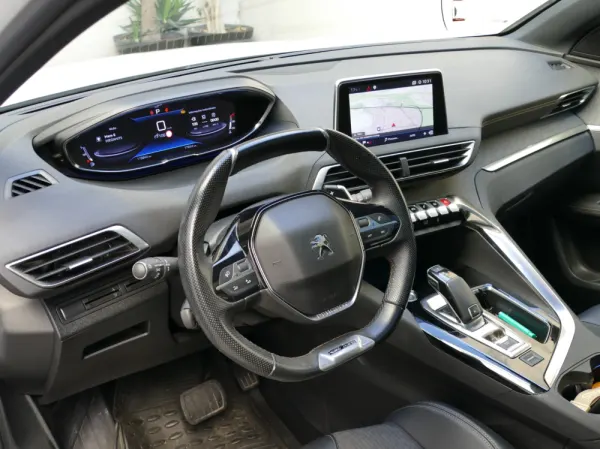 Peugeot 3008 1.5 BlueHDi GT Line EAT8 21