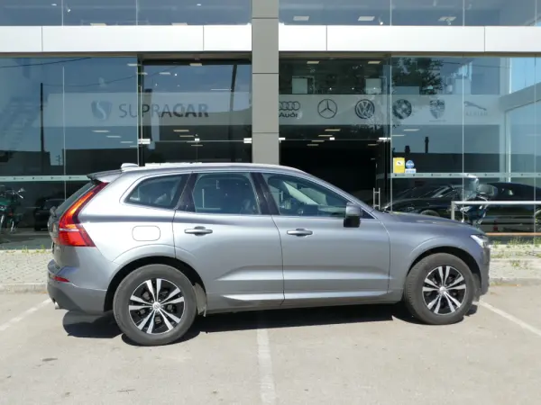 Volvo XC 60 2.0 D4 Momentum Geartronic 41