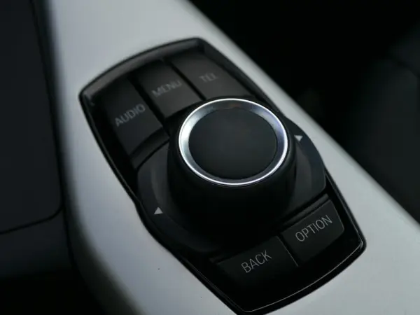BMW 220 d Coupe Advantage Auto 24