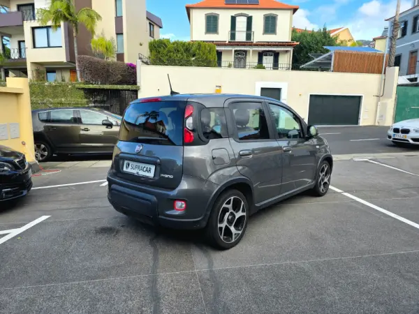 Fiat Panda 1.0 Hybrid Sport 5