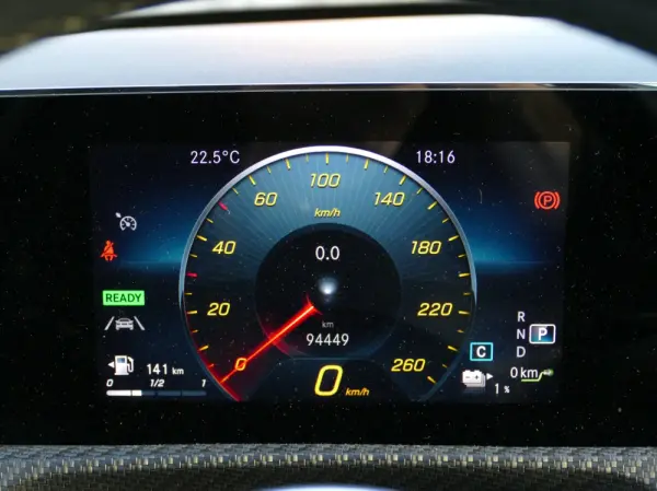 Mercedes-Benz A 250 e Style Plus 18