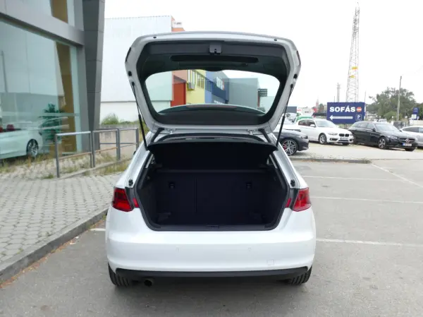 Audi A3 Sportback 1.6 TDI Advance Ultra 12