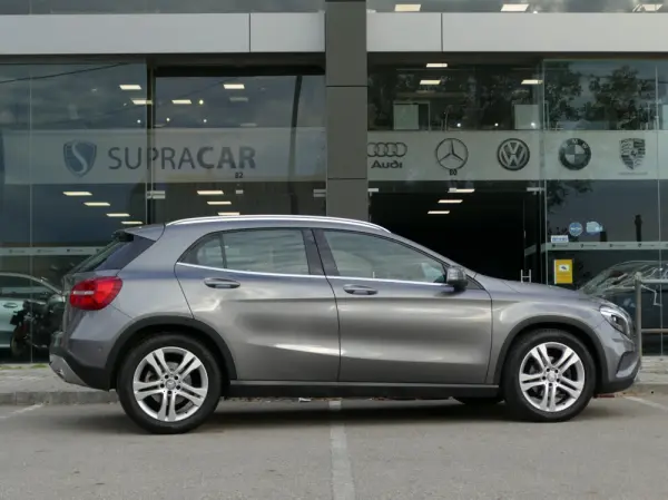 Mercedes-Benz GLA 180 CDi Urban 16