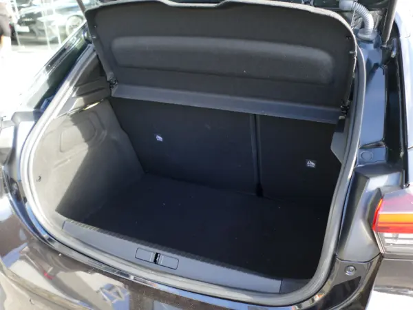 Opel Corsa 1.2 T GS 12