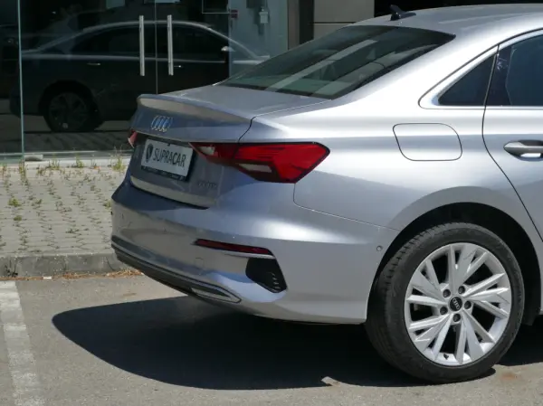 Audi A3 Limousine 30 TDI 6