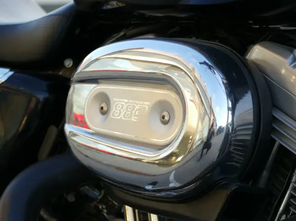 Harley-Davidson 883 L SUPERLOW 14