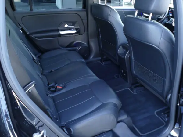 Mercedes-Benz EQB 300 4Matic 35