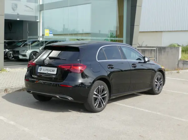 Mercedes-Benz A 250 e Progressive 4