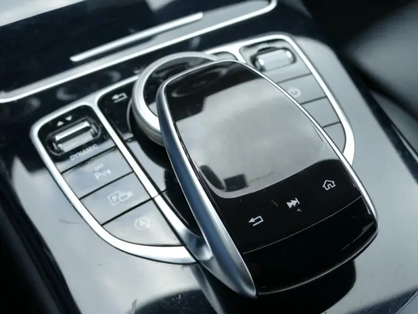 Mercedes-Benz C 220 d AMG Line 24