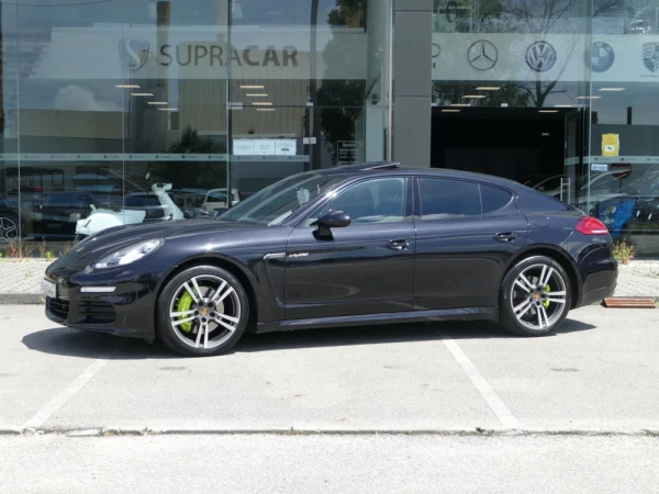 Porsche Panamera S e-Hybrid 10