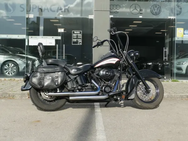 Harley-Davidson FLST Soft Tail c/ injeção c/ radiador óleo 27