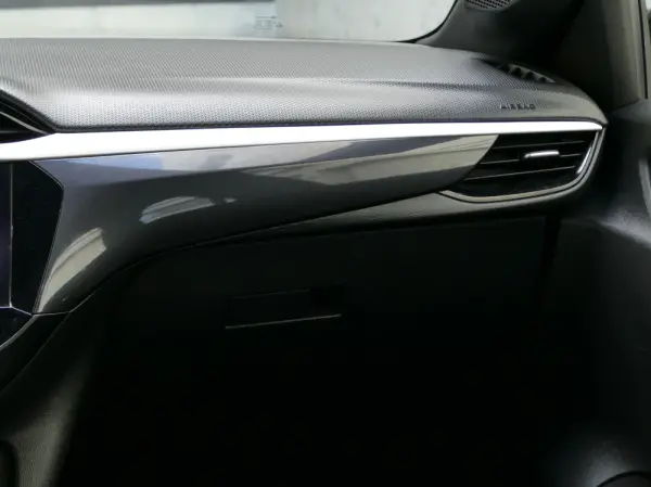 Opel Corsa 1.2 T GS 32