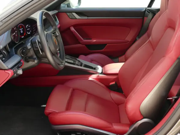 Porsche 911 (992) Carrera S PDK 34