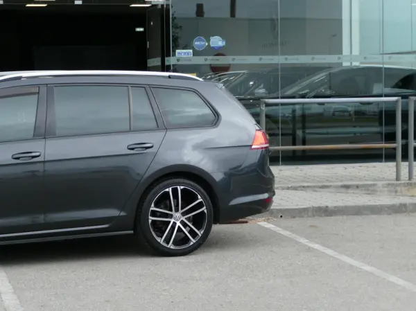 Volkswagen Golf Variant 2.0 TDI GTD DSG 16