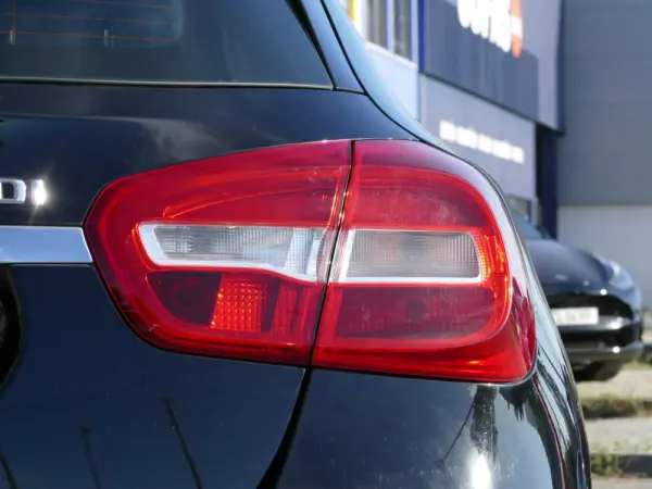 Mercedes-Benz GLA 180 d Style Aut. 11