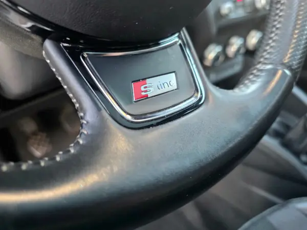 Audi A1 Sportback 2.0 TDi S-line 26