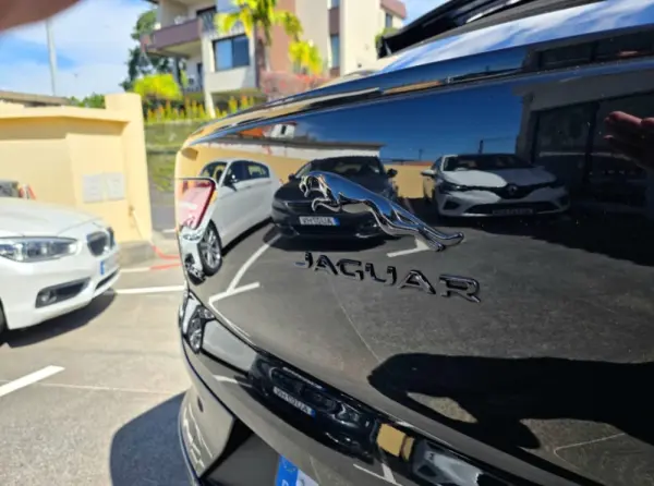 Jaguar I-Pace EV400 R-Dynamic SE AWD 9