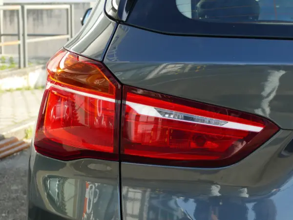 BMW X1 16 d sDrive 9