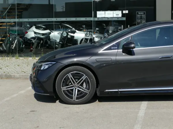Mercedes-Benz EQE 350 Edition 17
