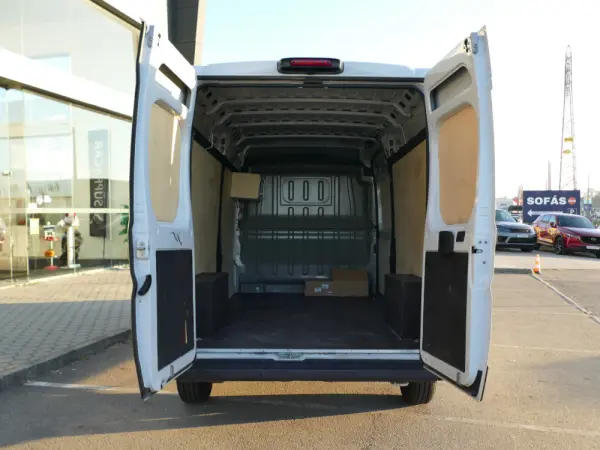 Citroen Jumper 2.2 BlueHDi 3.3T L3H2 13