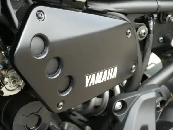 Yamaha XSR 700 Tribute 9