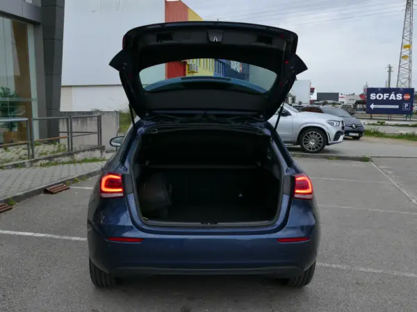 Mercedes-Benz A 250 e Style Plus 13