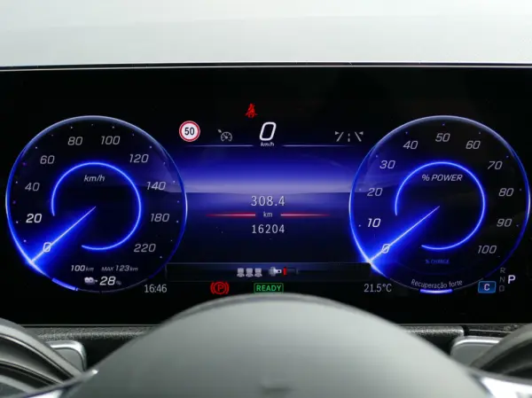 Mercedes-Benz EQB 300 4Matic Progressive 20
