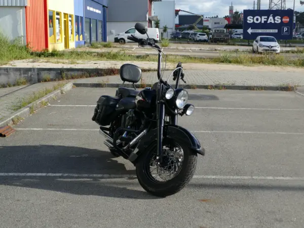 Harley-Davidson FLST Soft Tail c/ injeção c/ radiador óleo 3