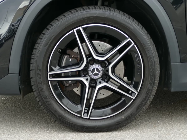 Mercedes-Benz GLA 250 e AMG Line 6