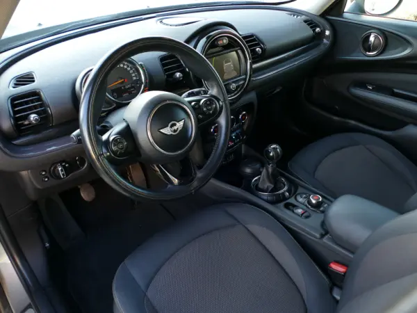 MINI Clubman One D 22