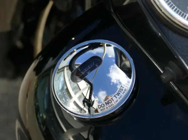 Harley-Davidson FLST Soft Tail c/ injeção c/ radiador óleo 22