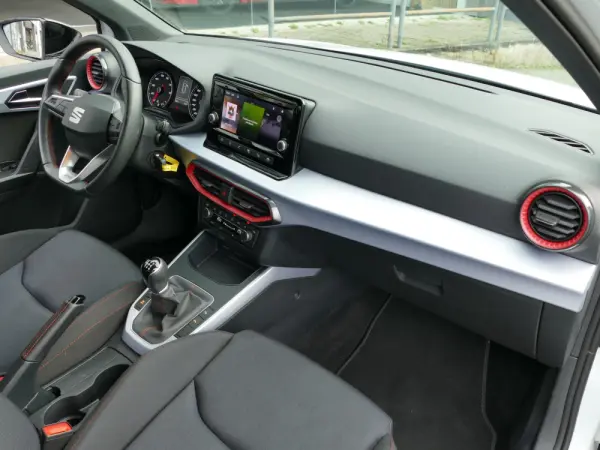 SEAT Arona 1.0 TSI FR 29