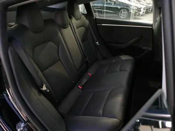 Tesla Model 3 Long Range Tração Integral 29