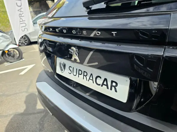 Peugeot 2008 1.2 PureTech GT Line 11