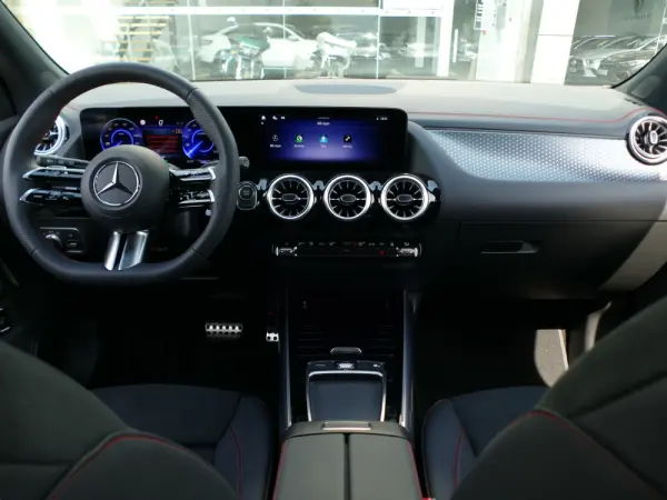Mercedes-Benz EQA 250+ AMG Line 40
