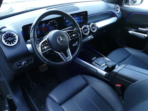 Mercedes-Benz EQB 300 4Matic 29