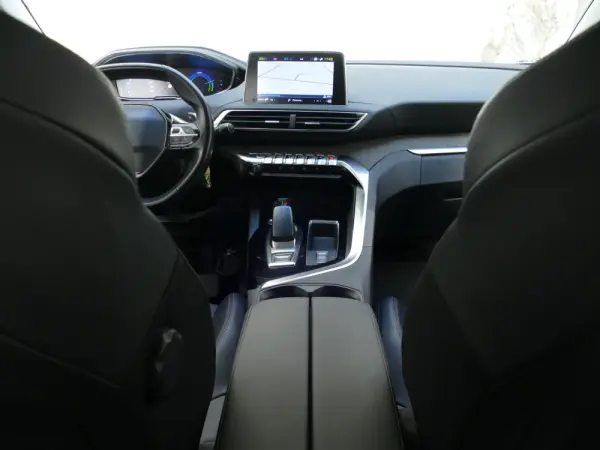 Peugeot 3008 1.6 Hybrid Allure Pack e-EAT8 31