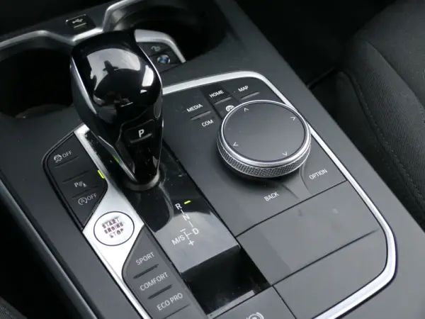 BMW 116 d Corporate Edition Auto 22