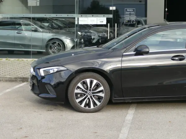 Mercedes-Benz A 250 e Style Plus 13