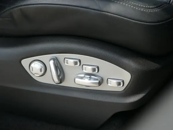 Porsche Macan S 34