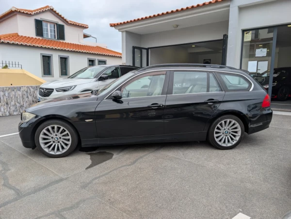 BMW 320 d Touring Exclusive 4