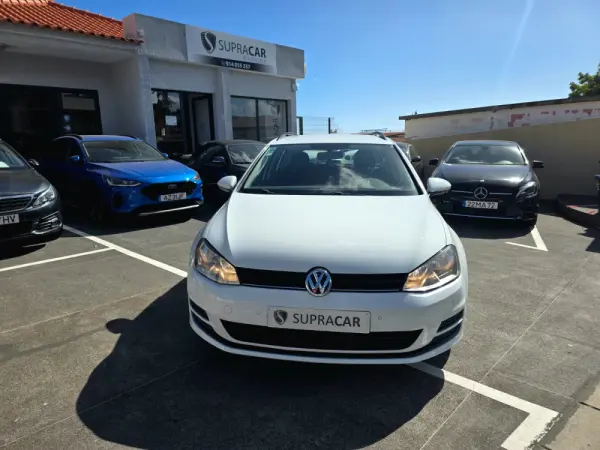 Volkswagen Golf 1.6 TDi Confortline 2
