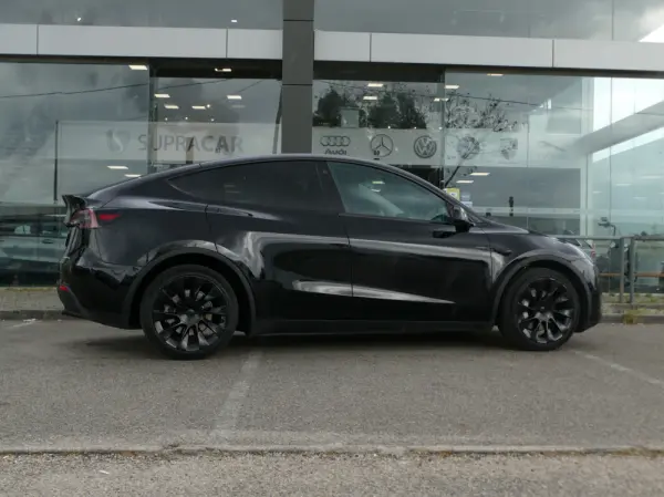 Tesla Model Y Long Range Tração Integral 40