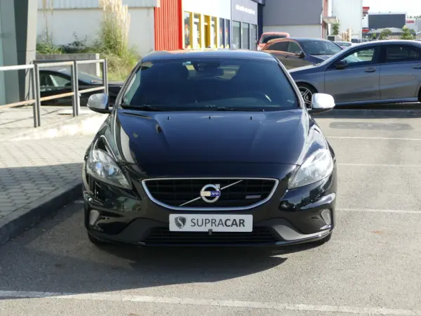 Volvo V40 1.6 D2 R-Design 2