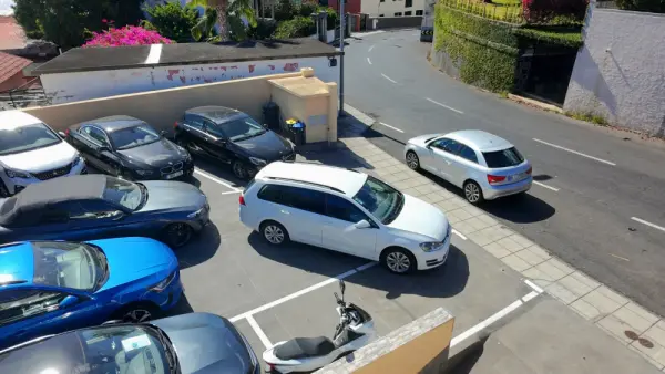 Volkswagen Golf 1.6 TDi Confortline 27