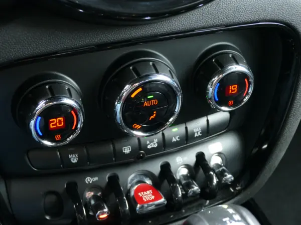 MINI Clubman John Cooper Works ALL4 Auto Desp. 24