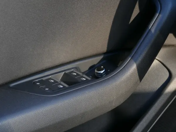 Audi A4 Avant 2.0 TDI 33