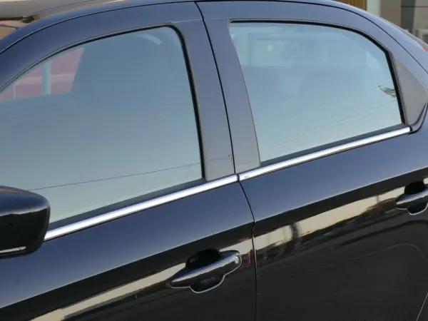 Citroen C-Elysée 1.5 BlueHDi Shine 8