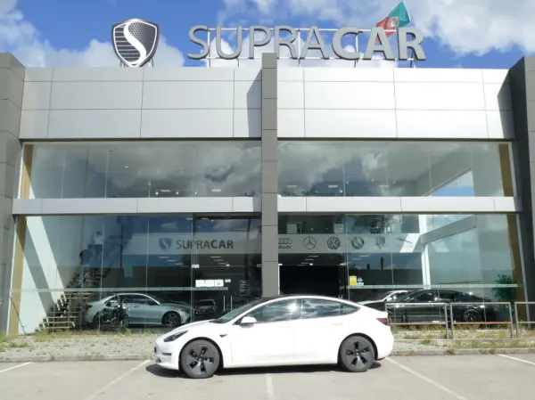 Tesla Model 3 Long Range Tração Integral 37
