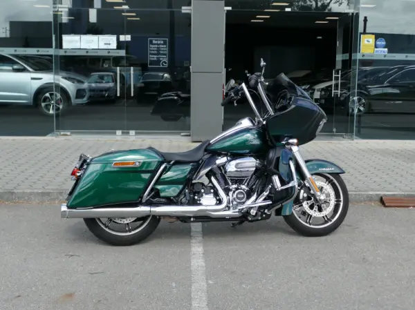 Harley-Davidson FL FLTRK ROAD GLIDE LIMITED 35